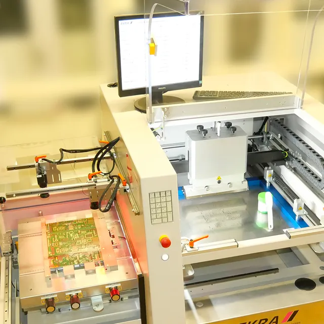 IFTEC 320 Refusion CMS formation pin in paste sérigraphie
