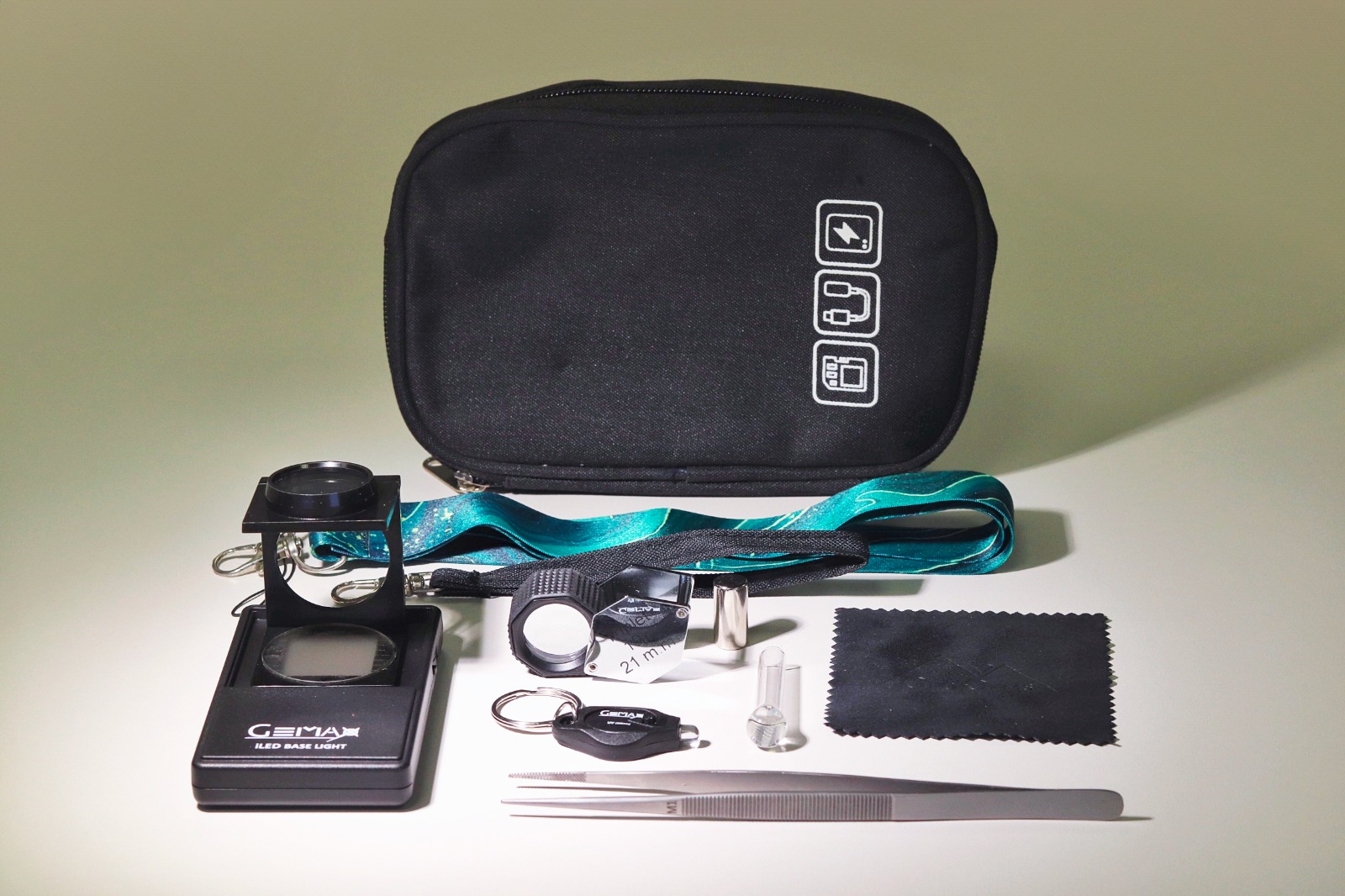 GeoGems Mini Kit Découverte kit gemmologie 5 pierres loupe
